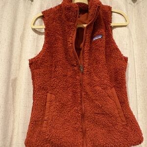 Patagonia Women's Sherpa Vest - Rust